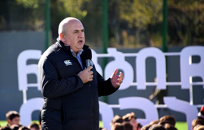მაგისტრი მოსამართლის წინაშე რაგბის კავშირის ყოფილი პრეზიდენტის გოჩა სვანიძის დაკითხვა მიმდინარეობს